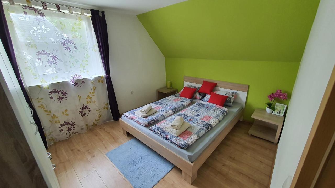 Nomenj Apartment Tijana מראה חיצוני תמונה